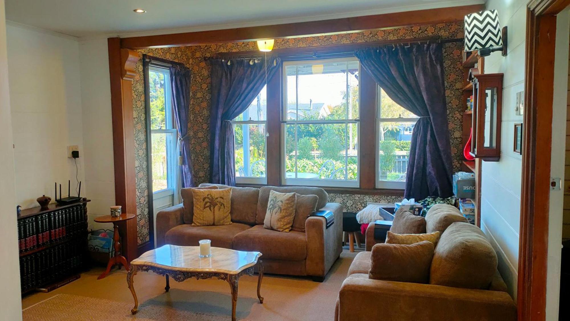 The Oaks- A Beautifully Appointed 1890S Villa Featherston Екстериор снимка